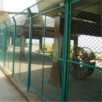厂家供应济南 城市马路菱形孔扩张网 墨绿色钢板网护栏