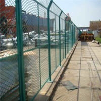 厦门菱形孔钢板网护栏 公园金属扩张网围栏 绿包塑钢板网隔离栅